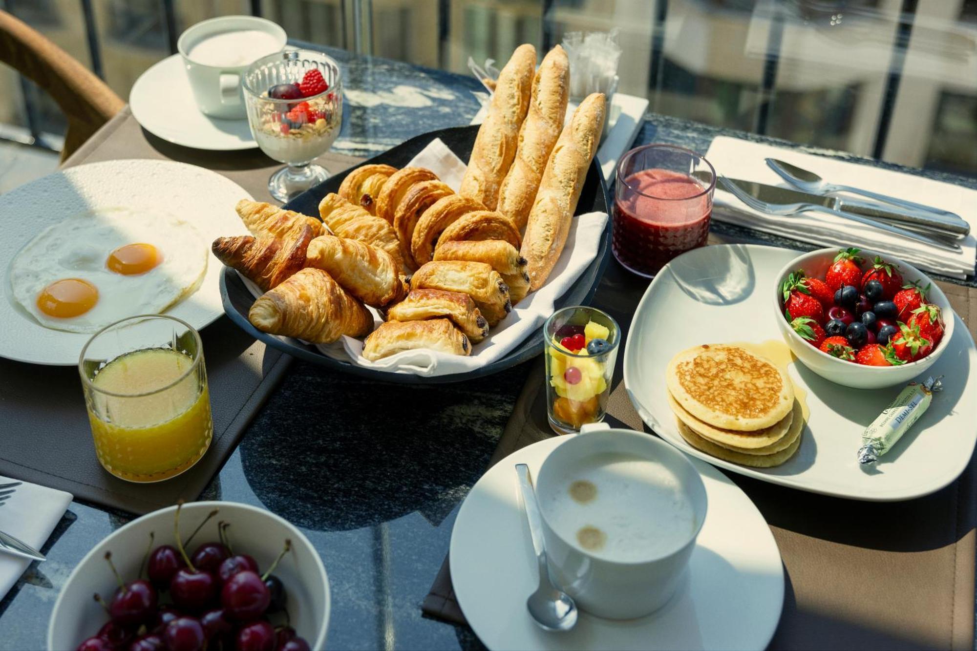 Juliana Hotel Париж Экстерьер фото
